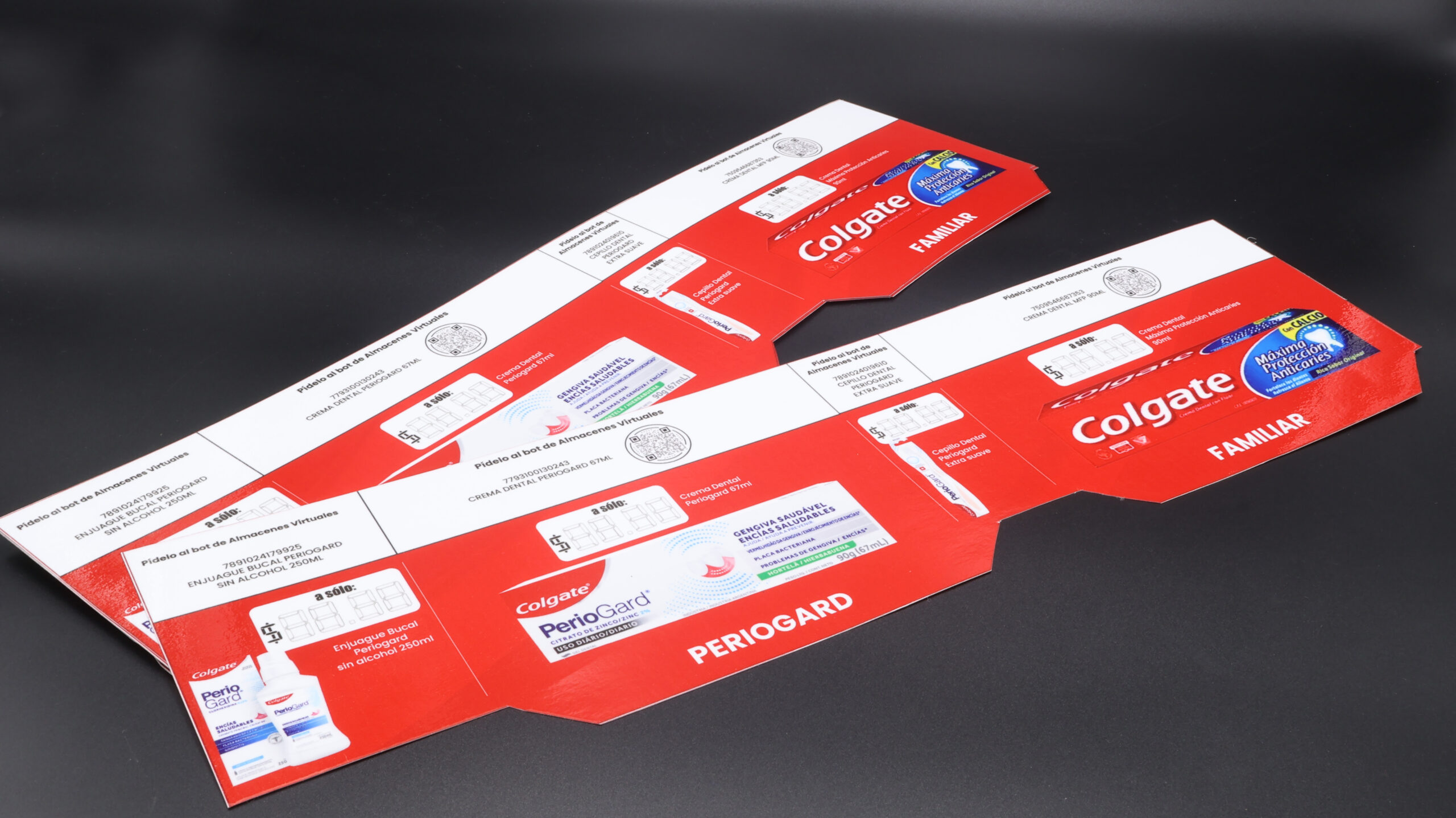 Cenefa impresa en alta resolucion papel solvlat con laminado, suaje especial y doblez